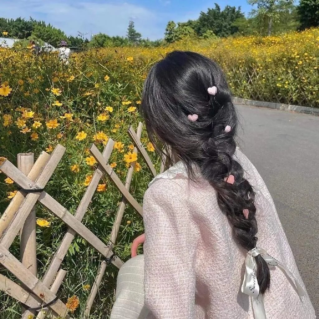 日安，朵朵
